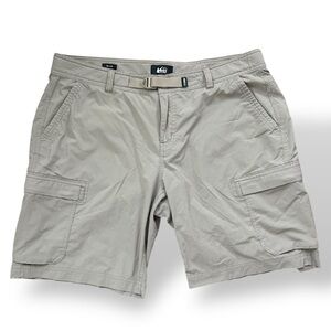 REI Women’s Relaxed Cargo Lightweight Shorts